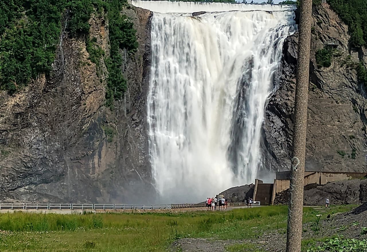 Thumbnail-For-Montmorency Falls-Landscape-By-Credit Instant