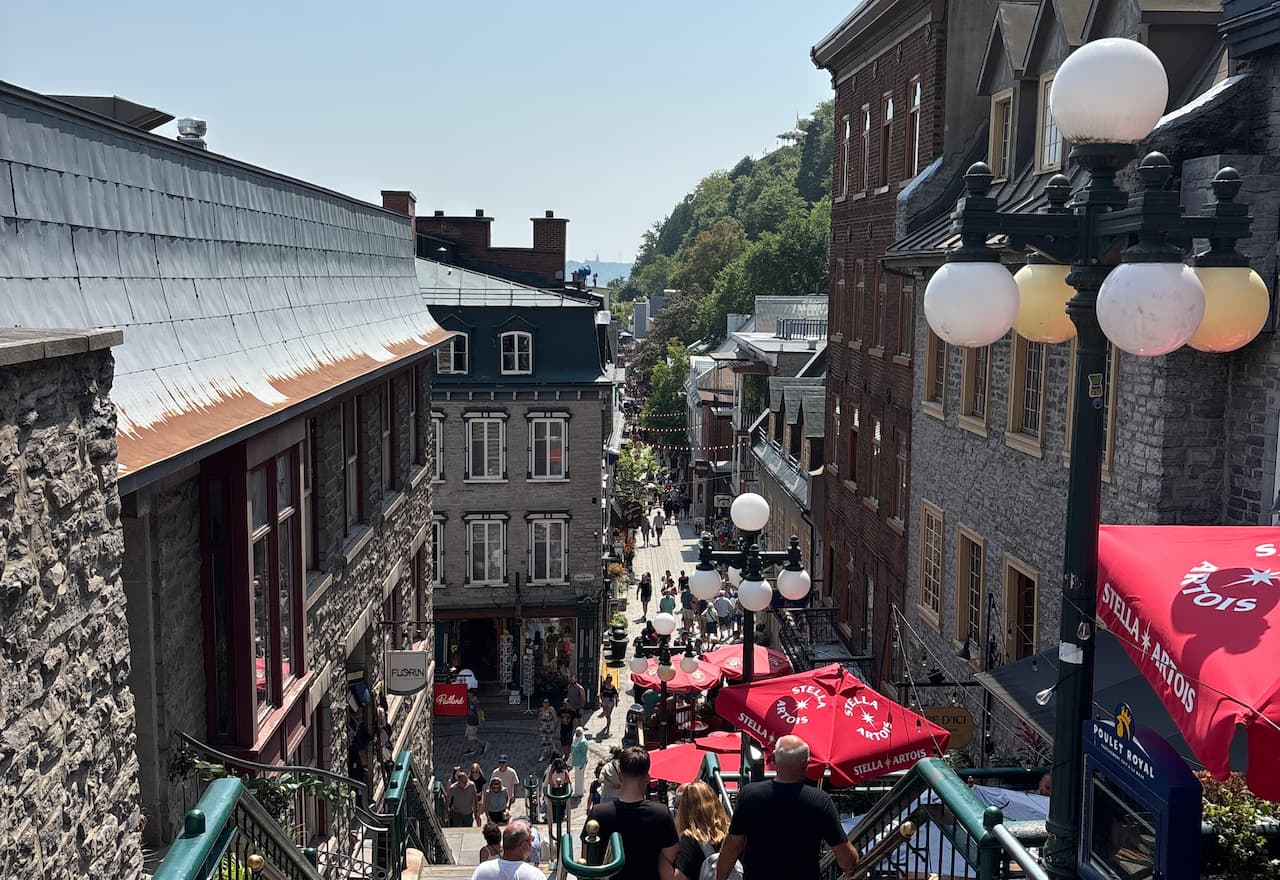 Thumbnail-For-Rue du Petit Champlain-Top-View-By-Credit Instant