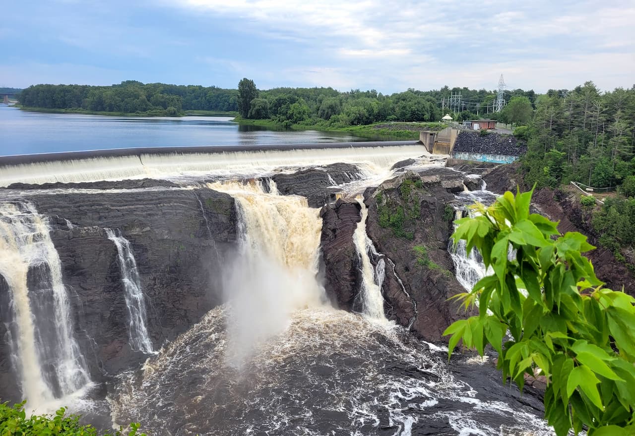Thumbnail-For-Chaudière Falls Park-By-Credit Instant