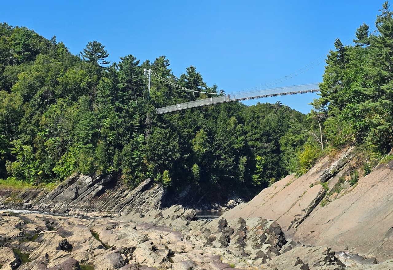Thumbnail-For-The-Bridge-At-Chaudière Falls Park-By-Credit Instant