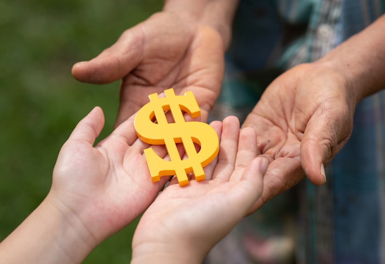 Thumbnail-For-What Is Private Lending — and Why Is It Growing in Canada-By-Credit Instant