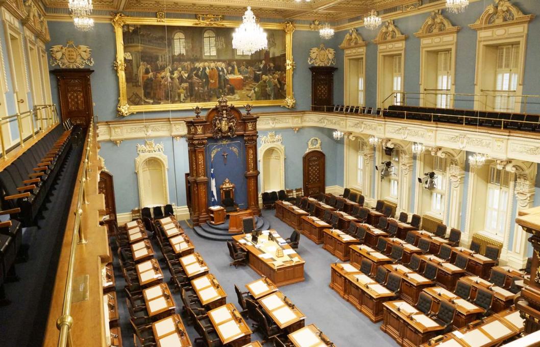 thumbnail-parliament-hill-inside-by-creditinstant
