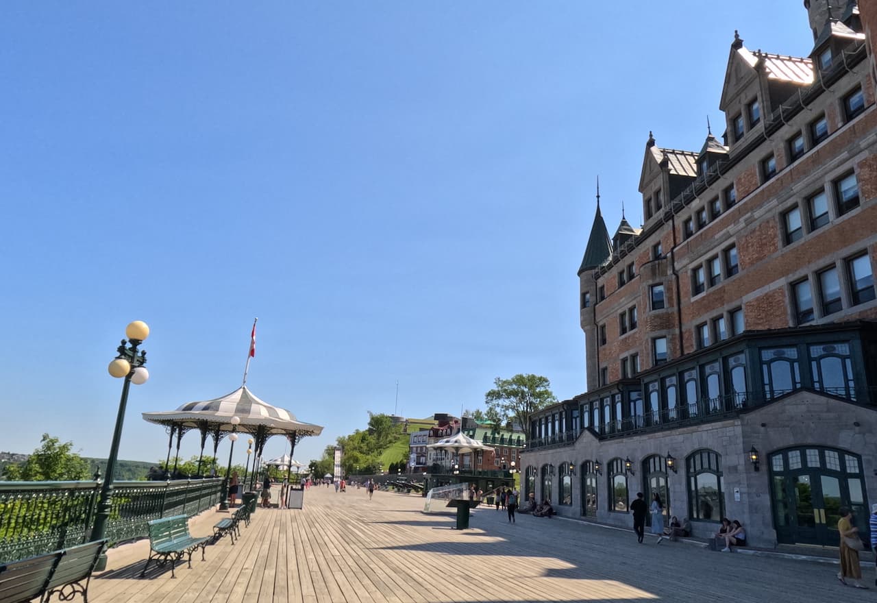 Thumbnail-For-The Dufferin Terrace-By-Credit Instant