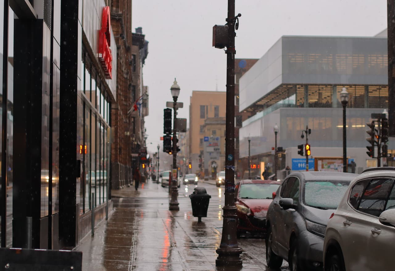 Thumbnail-For-Rue Saint-Joseph Est-Quebec-By-Credit Instant